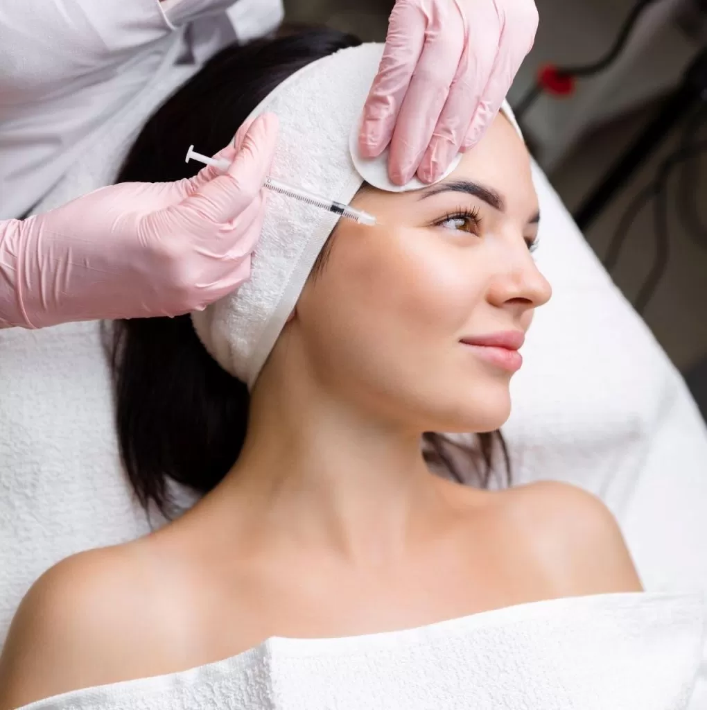 woman receiving botox in richmond va